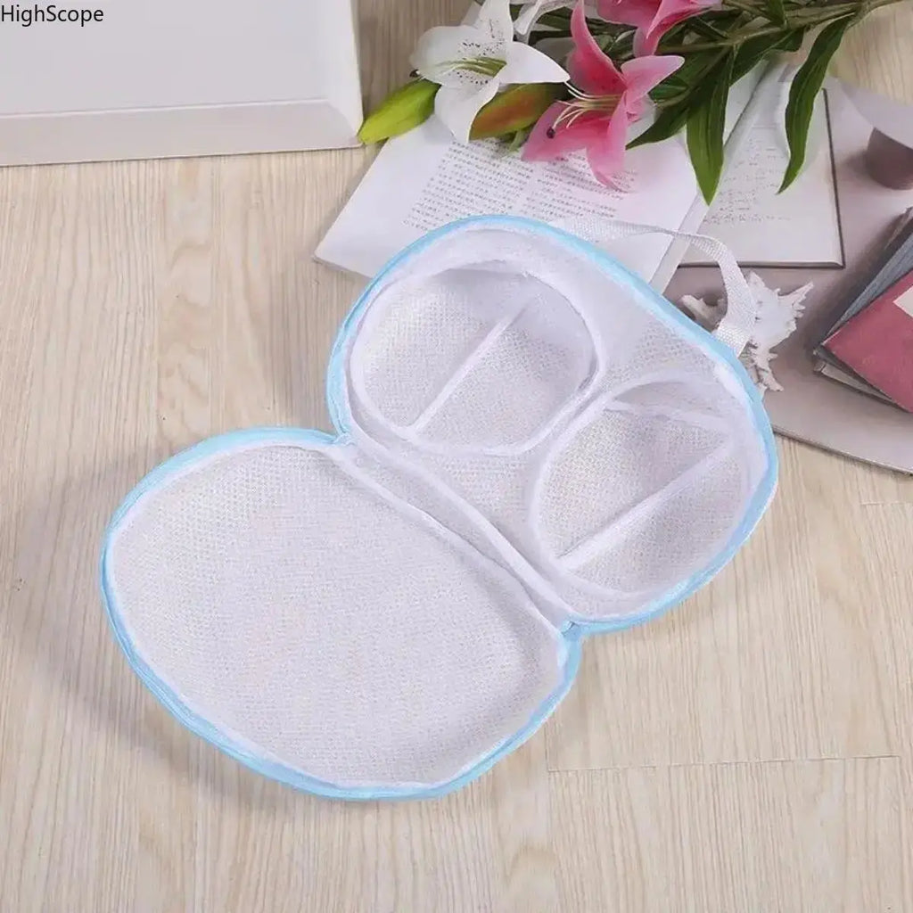Mesh Bra Laundry Bag - Breathable Mesh, Zip Closure Laundry Accessory, Anti-Deformation Protective Bag for Machine-Washed Delicates (Sports & Outdoor Leisure Equipment)
